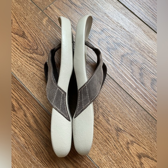 Kiraku Sandals Womens  Flip Flop Slip On  78571 Size 9 - Picture 4 of 8